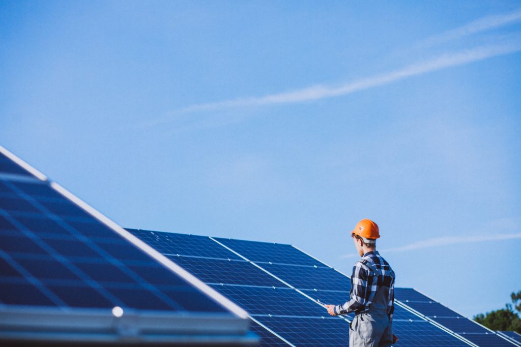 Solar Panels: A Complete Guide to Clean & Reliable Energy